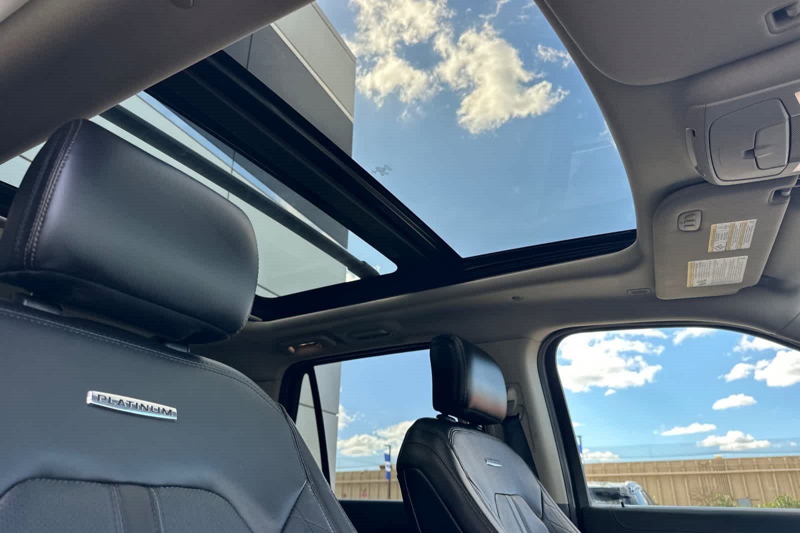 Certified 2020 Ford Expedition Platinum image 18