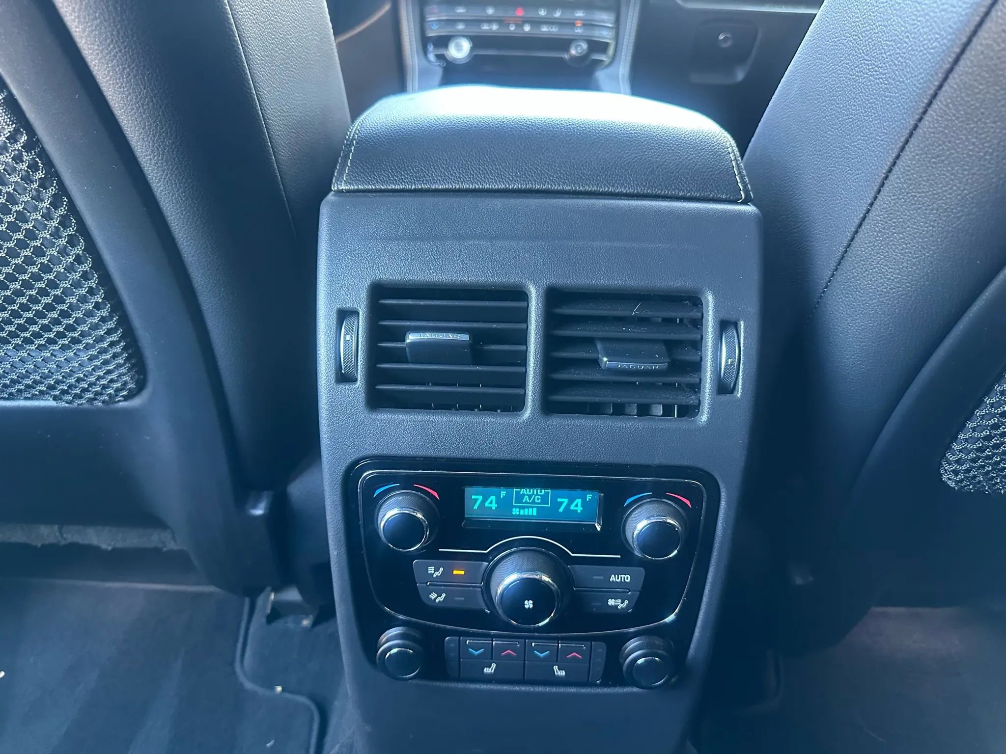 Used 2019 Jaguar F-PACE S AWD/4WD image 20