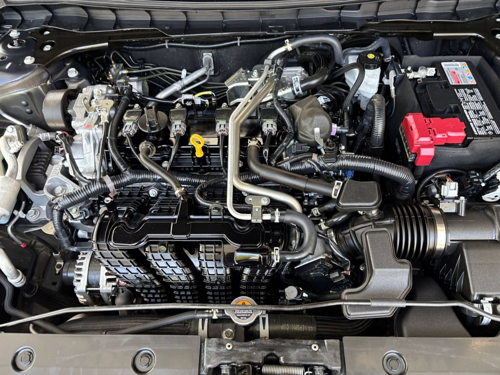 Used 2025 Nissan Altima 2.5 SR FWD image 32
