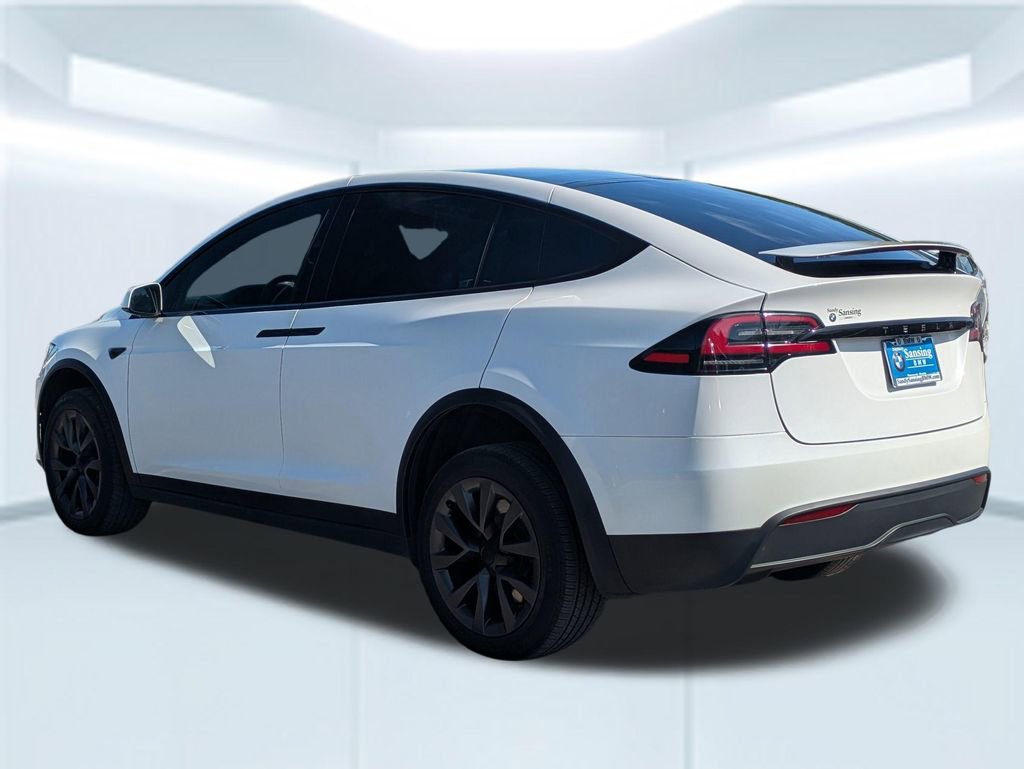 Used 2024 Tesla Model X image 4
