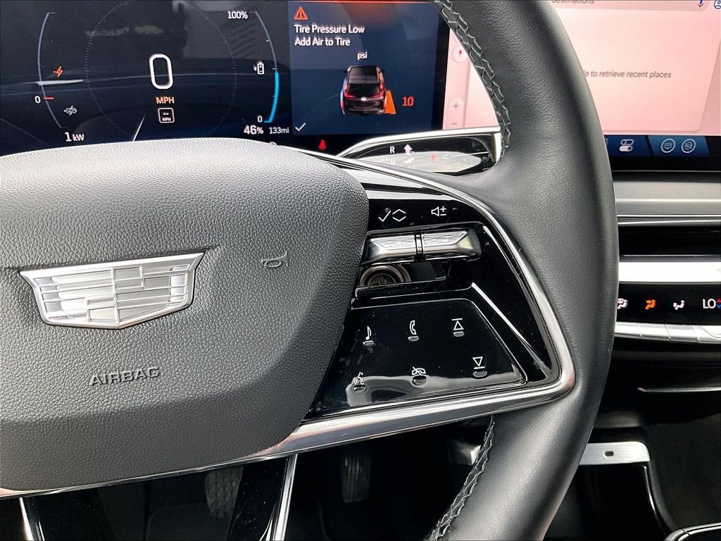 Used 2024 Cadillac Lyriq Luxury AWD/4WD image 24
