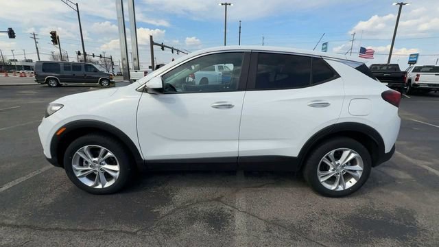 Used 2023 Buick Encore GX Preferred w/ Cold Weather Comfort Package AWD/4WD image 5