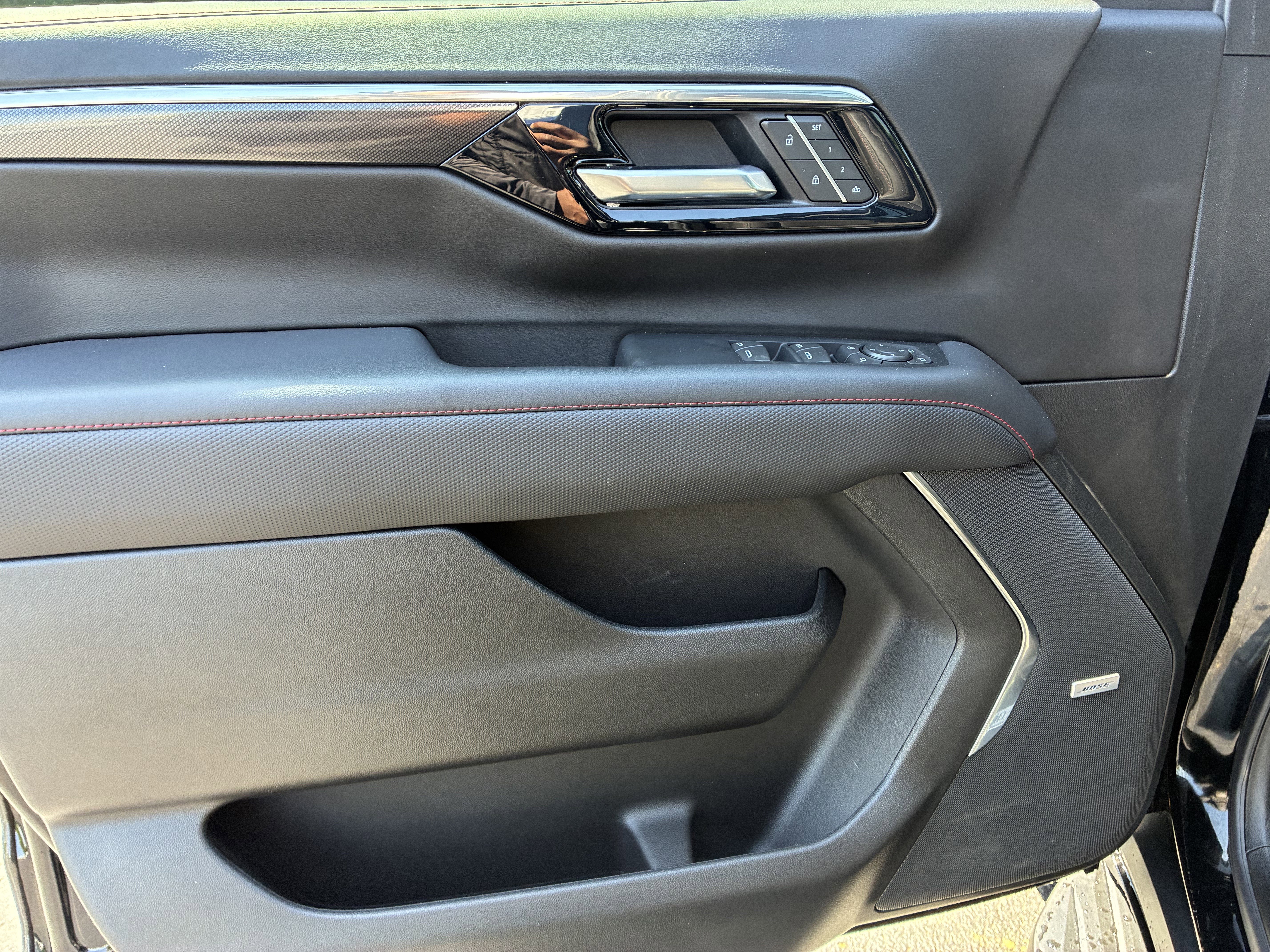 Used 2025 Chevrolet Tahoe RST w/ Comfort Package image 24