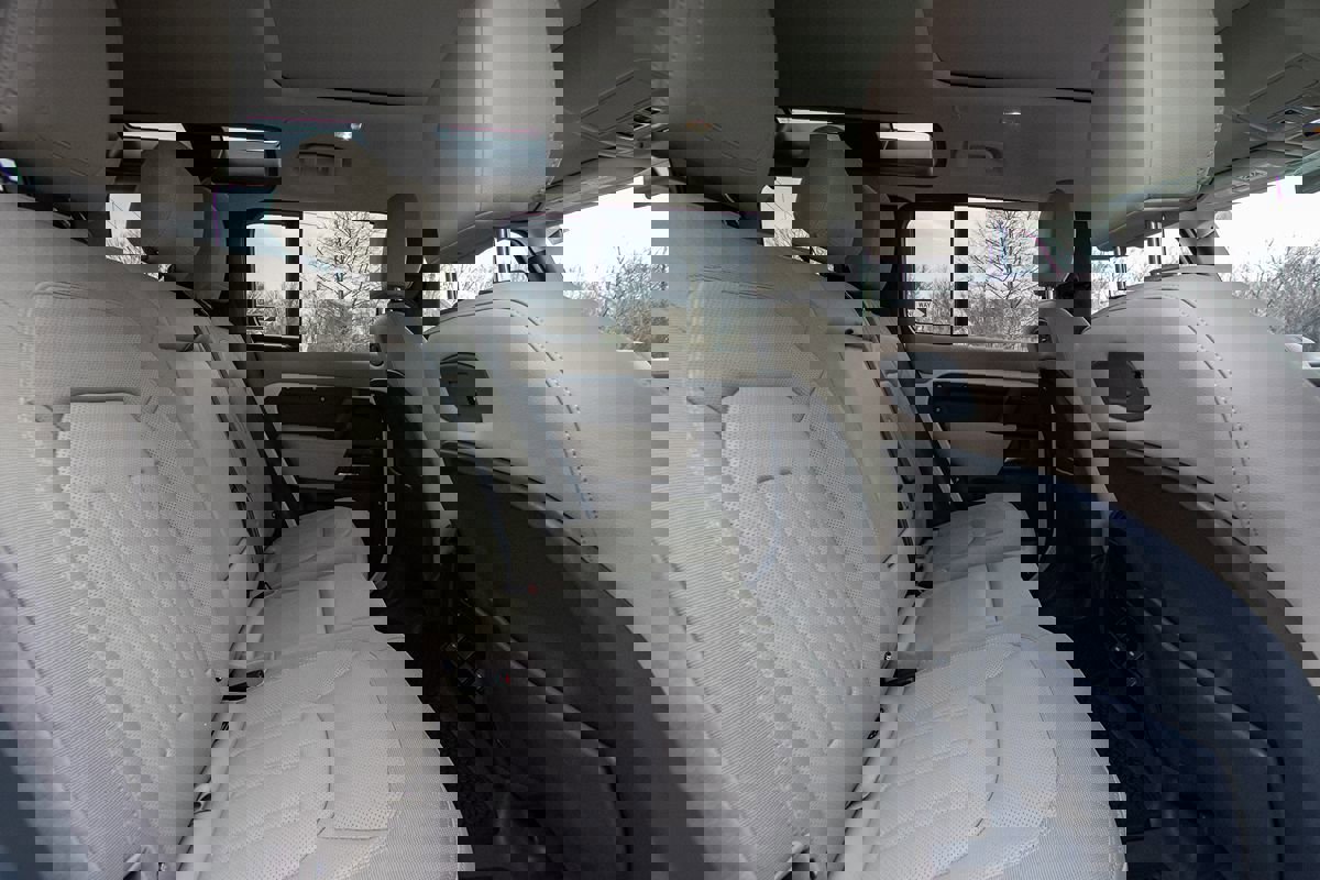 Used 2020 Land Rover Defender 110 S image 23