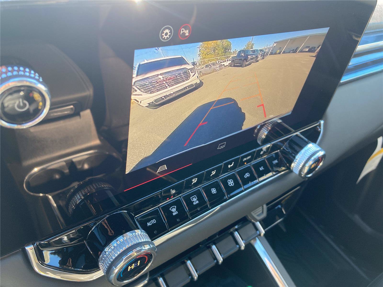 New 2026 GMC Canyon Elevation w/ Convenience Package RWD image 15