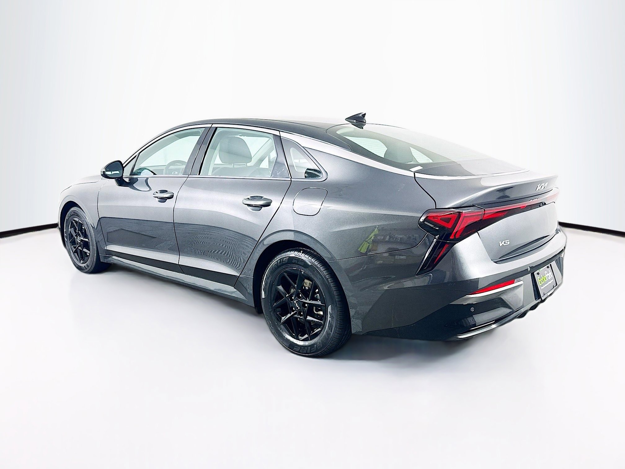 Used 2025 Kia K5 LXS image 5