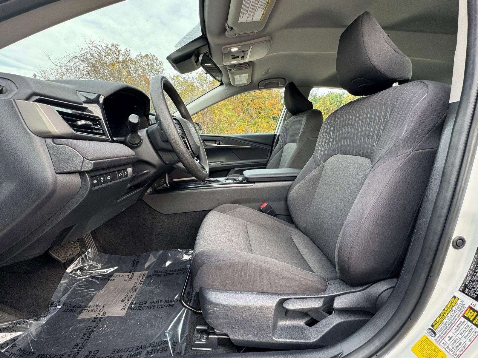 Used 2025 Toyota Camry LE image 22