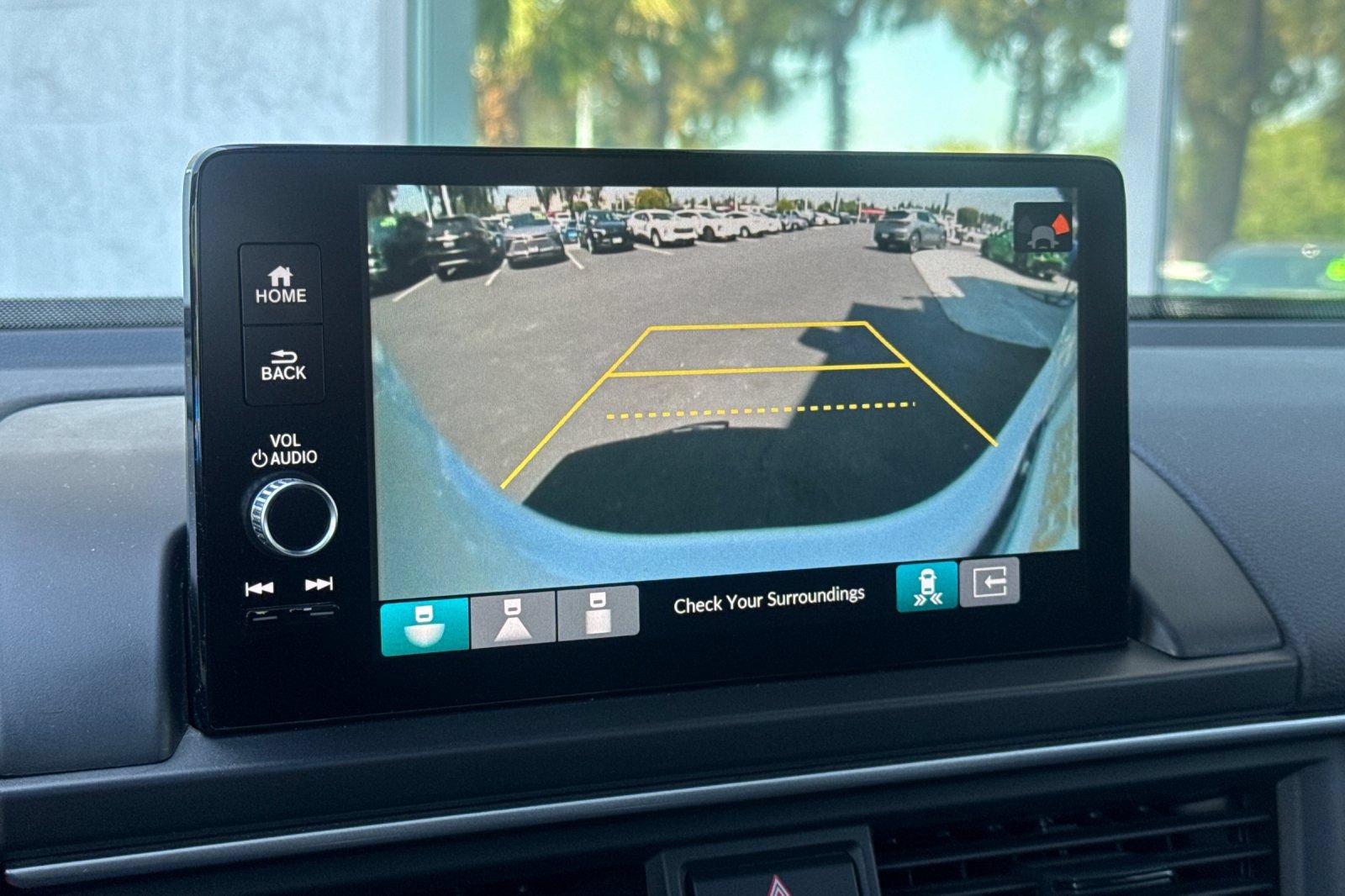 Used 2024 Honda Pilot Touring image 26