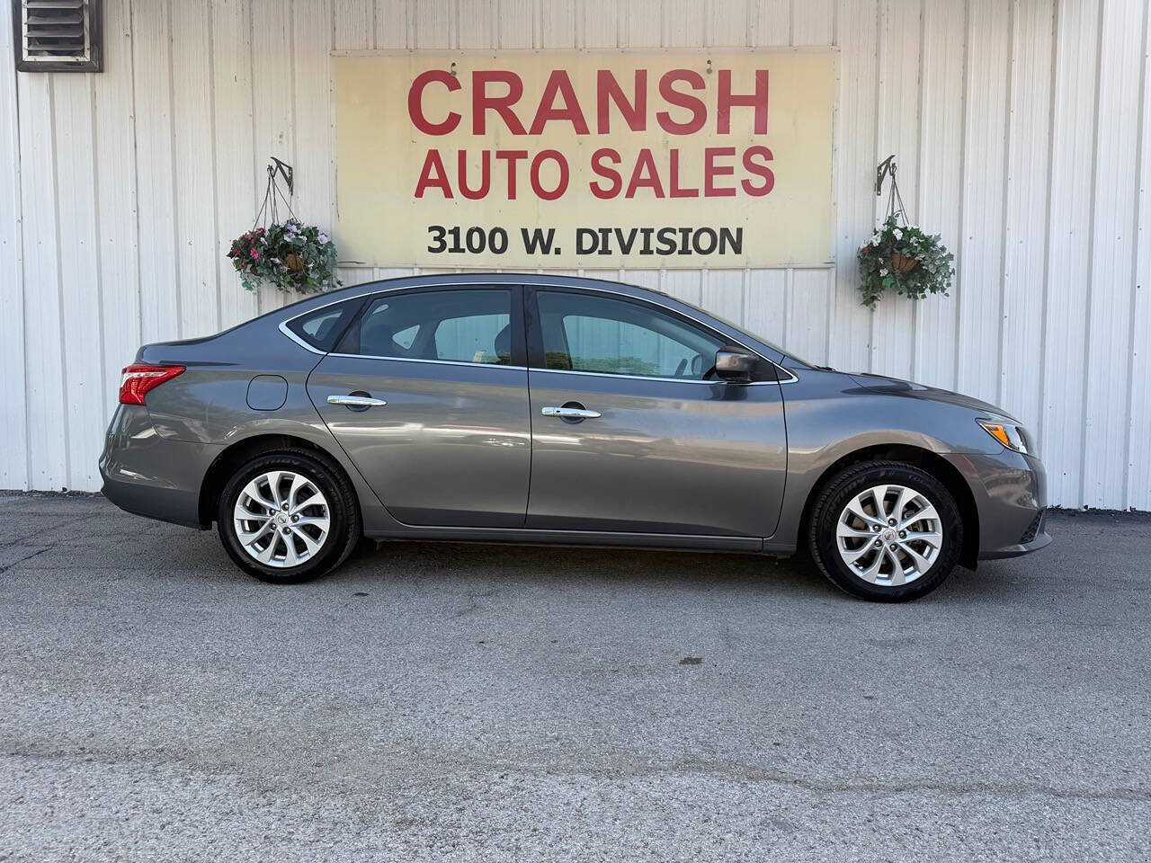 Used 2019 Nissan Sentra SV FWD image 4