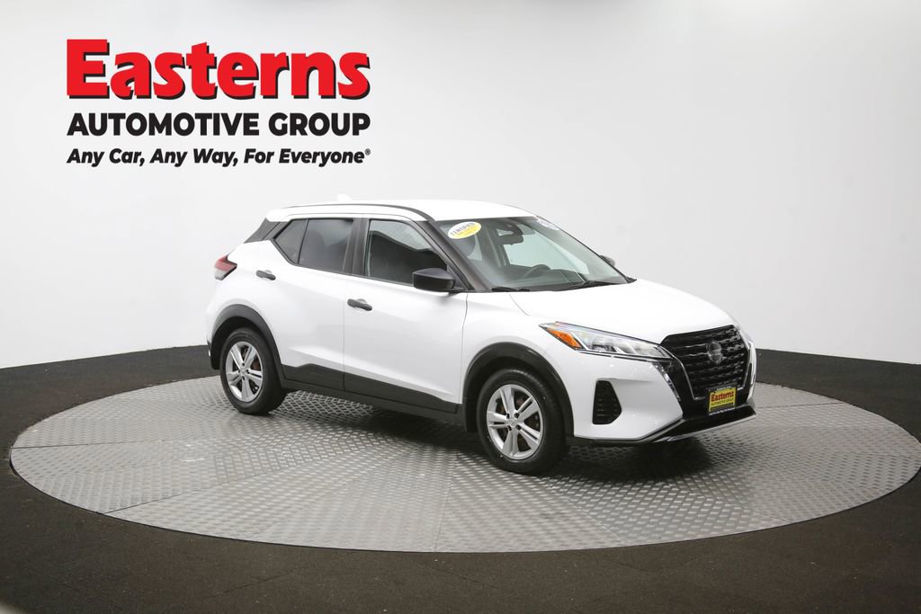 Used 2021 Nissan Kicks S image 45