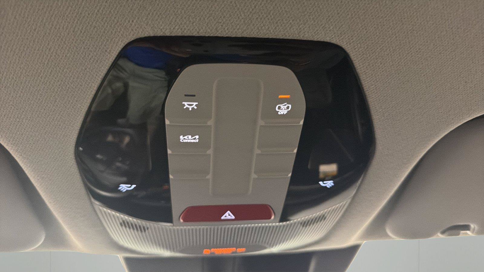 New 2026 Kia K4 FWD image 21