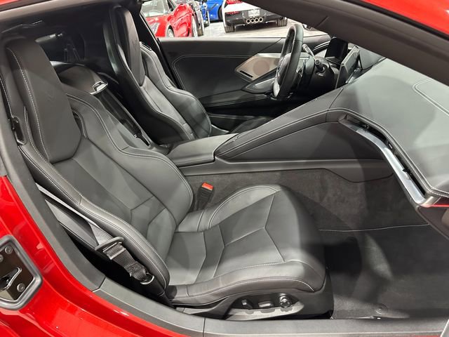 Used 2024 Chevrolet Corvette Stingray Preferred Cpe w/ Z51 Performance Package image 18
