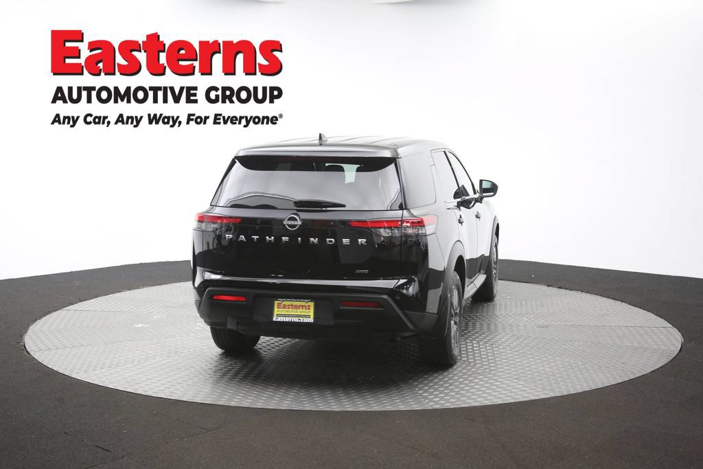 Used 2024 Nissan Pathfinder S AWD/4WD image 39