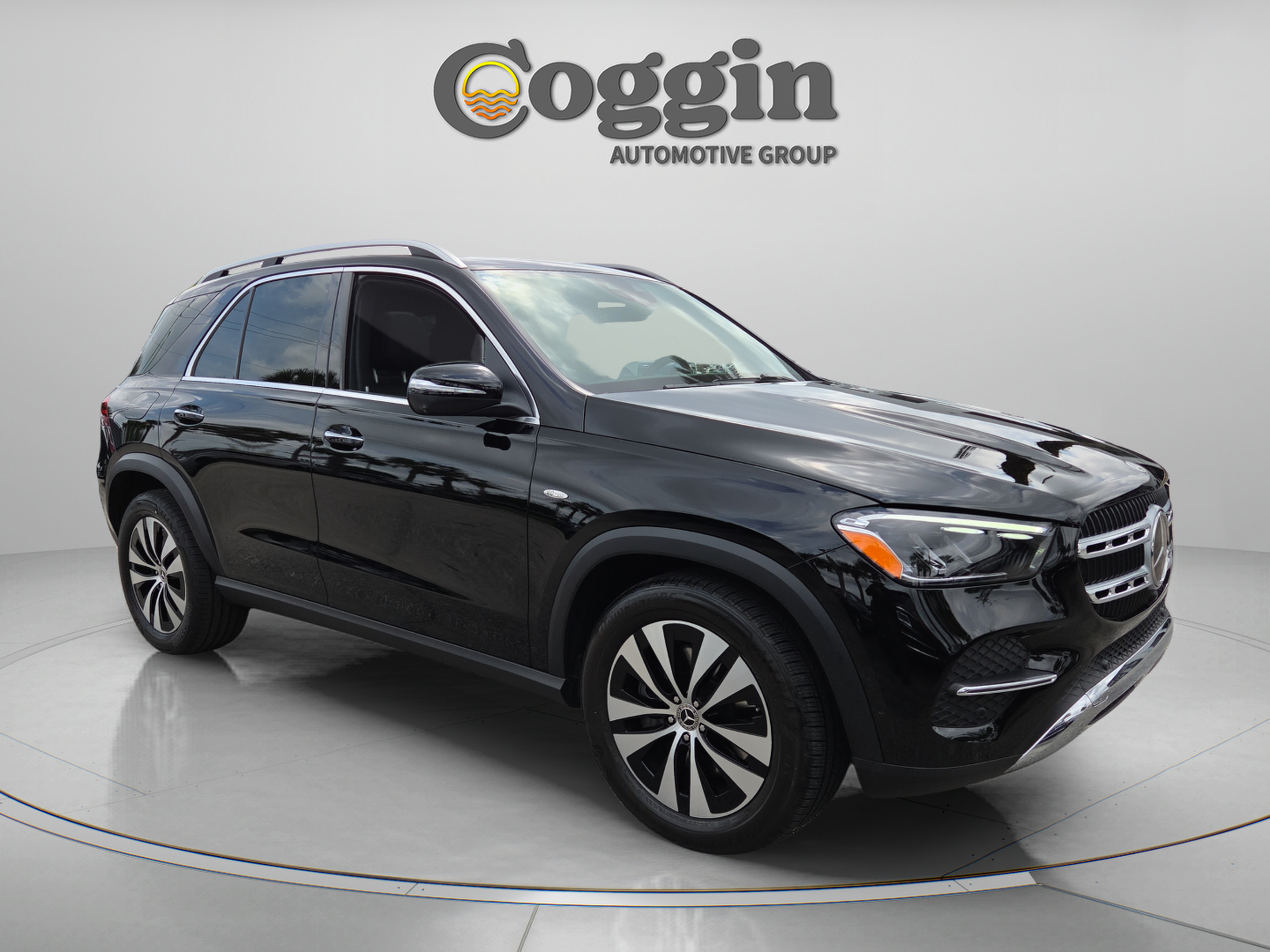 Used 2025 Mercedes-Benz GLE 450e 4MATIC image 7