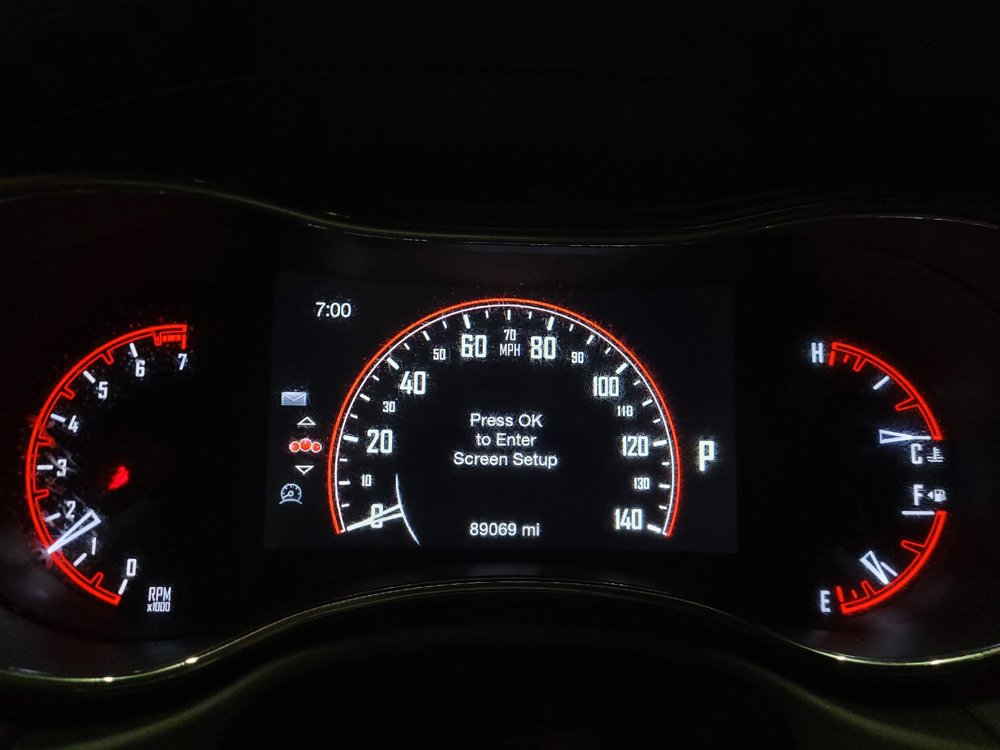 Used 2018 Dodge Durango SXT w/ 3rd Row Seating Group RWD image 23