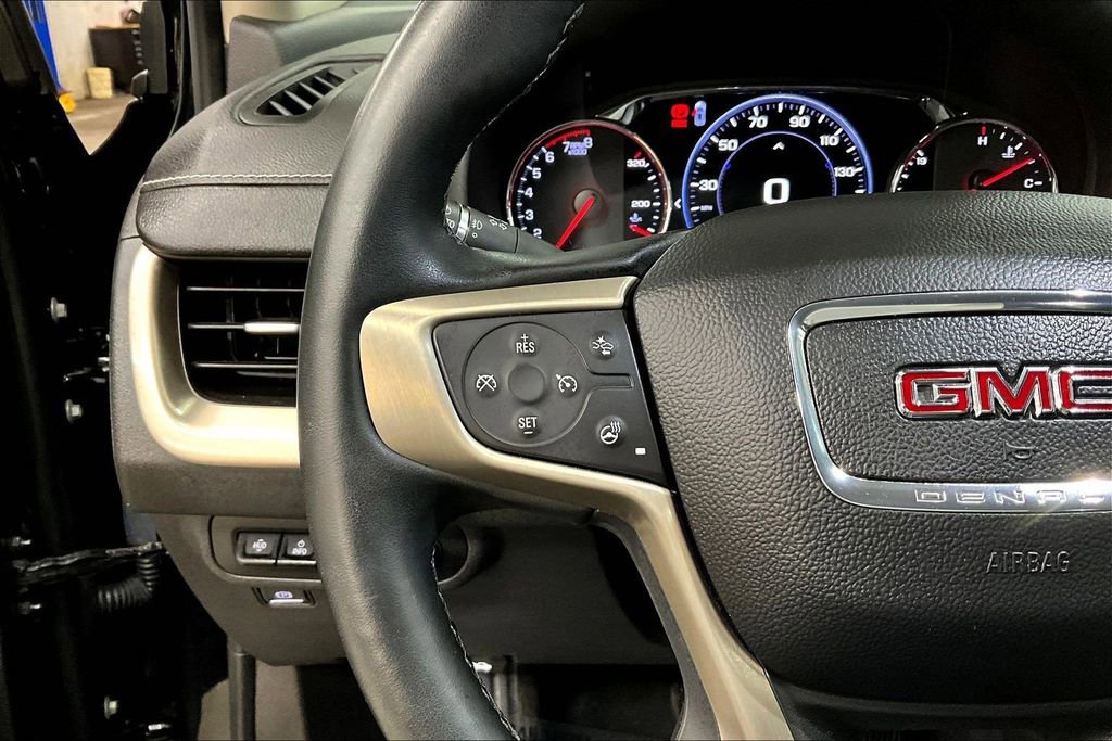 Used 2024 GMC Terrain Denali w/ Black Diamond Edition AWD/4WD image 11