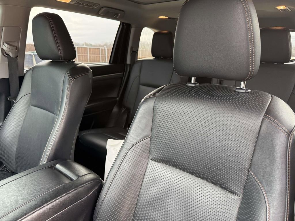 Used 2019 Toyota Highlander Limited Platinum image 26