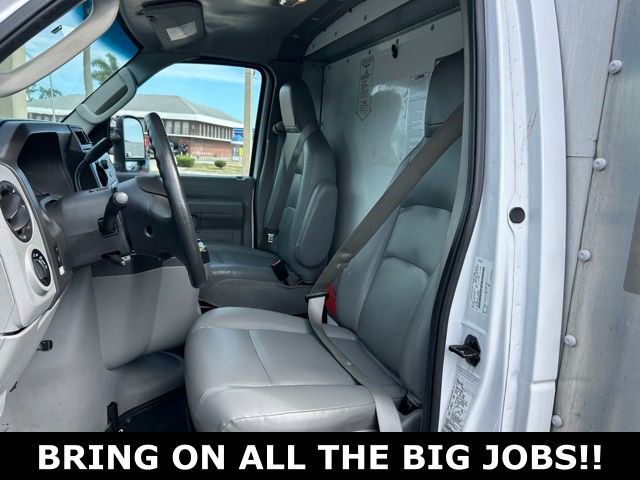 Used 2019 Ford E-350 and Econoline 350 Super Duty RWD image 12