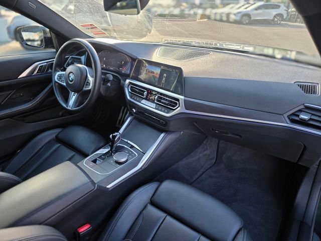 Used 2022 BMW 430i Coupe w/ M Sport Package RWD image 9