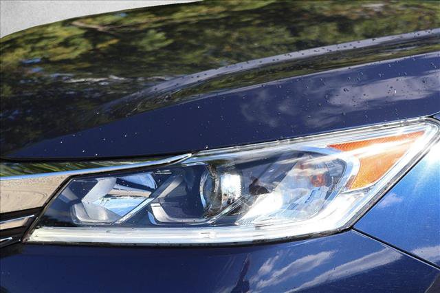 Used 2016 Honda Accord Sport image 10
