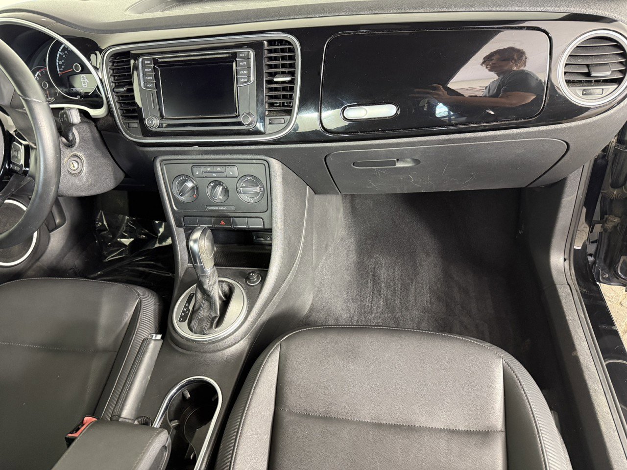 Used 2016 Volkswagen Beetle 1.8T SE image 12