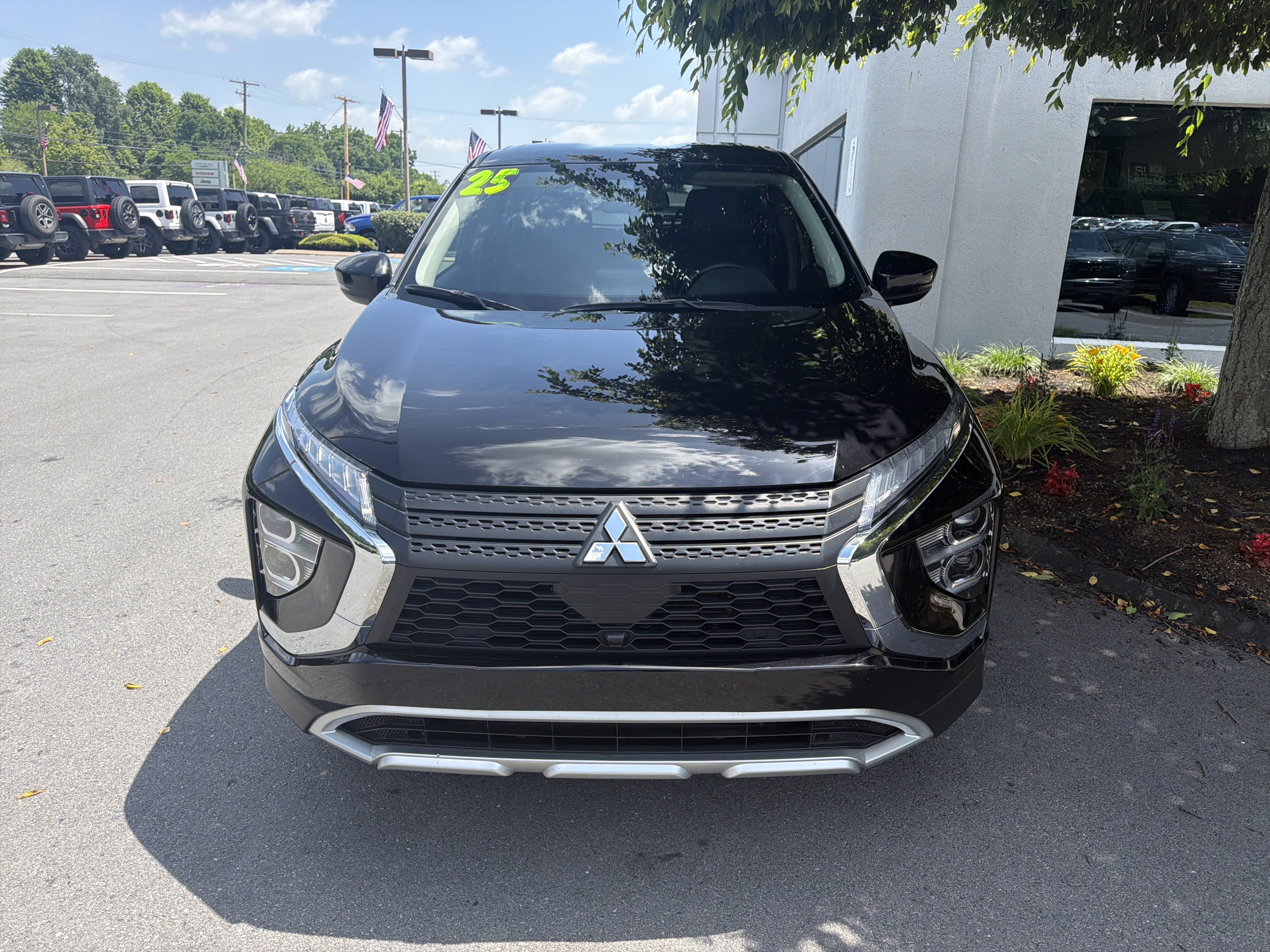 Used 2025 Mitsubishi Eclipse Cross SE AWD/4WD image 9