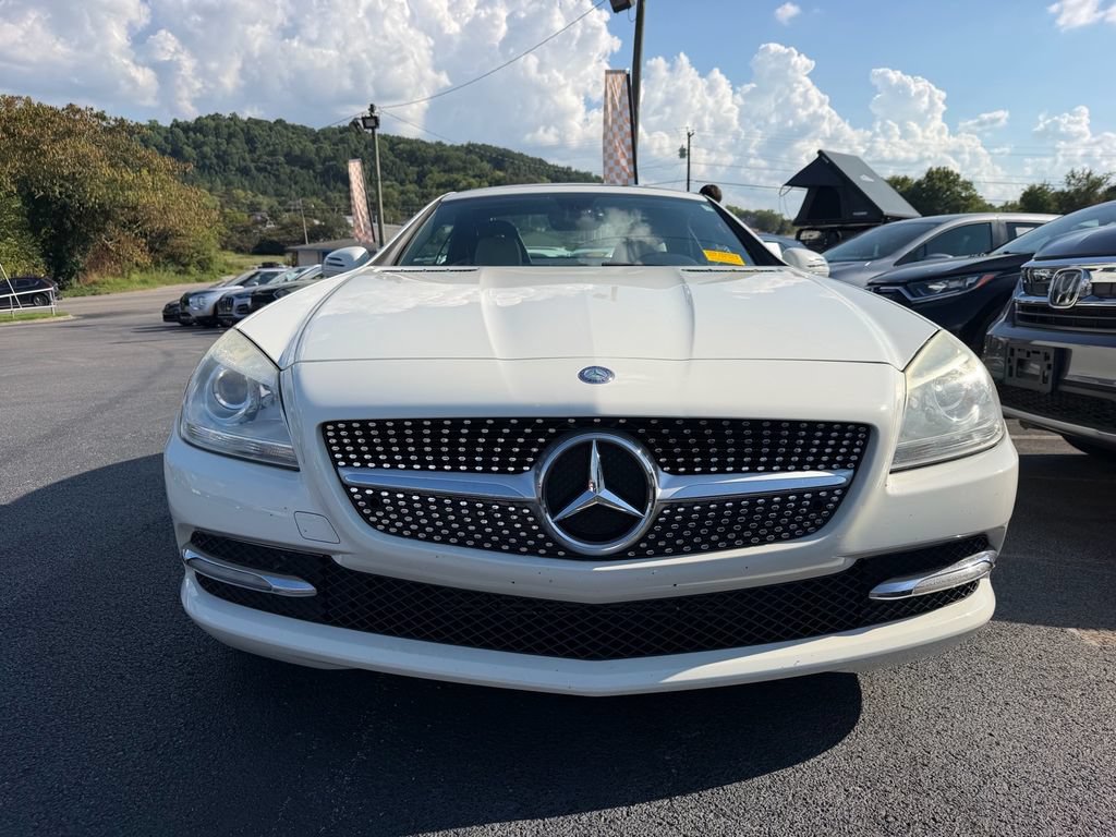 Used 2013 Mercedes-Benz SLK 250 image 9
