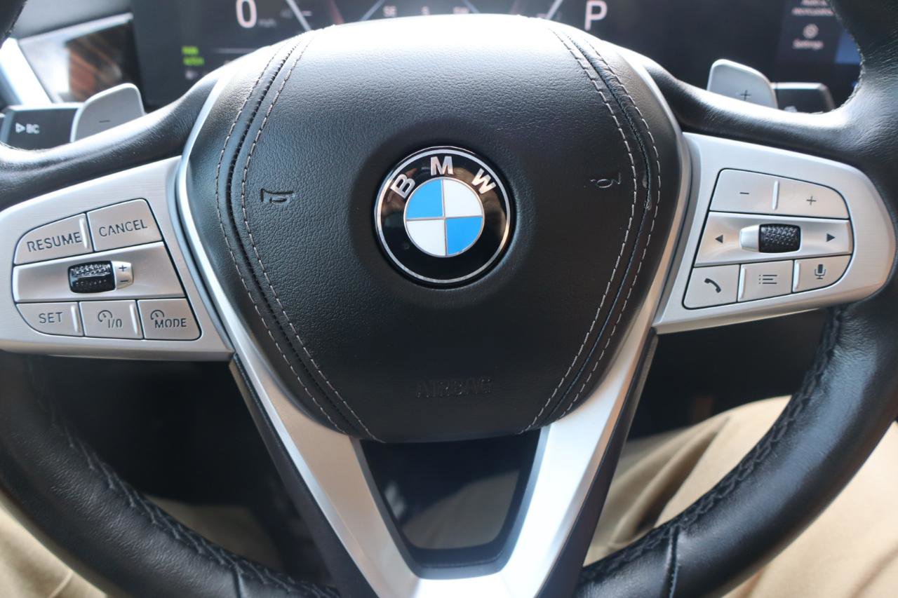 Used 2023 BMW X7 xDrive40i w/ Premium Package image 17