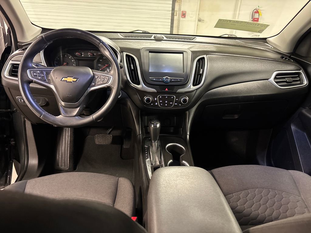 Used 2018 Chevrolet Equinox LT AWD/4WD image 28