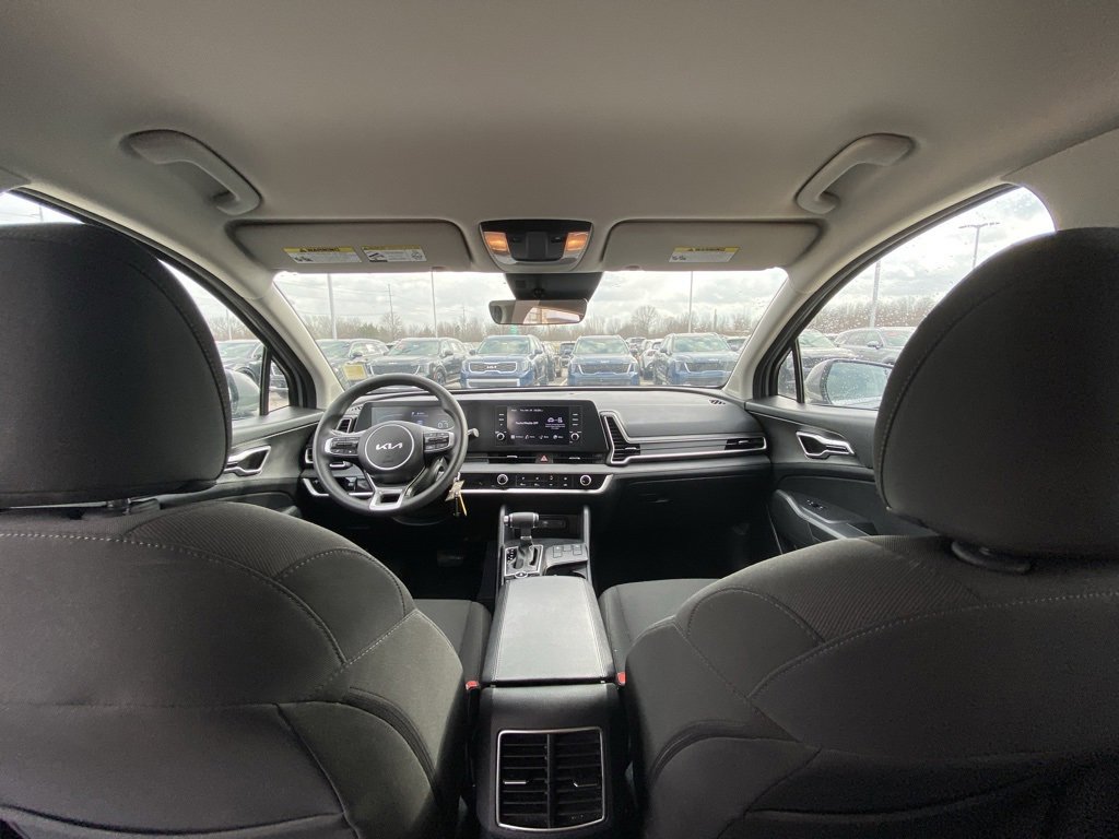 Certified 2024 Kia Sportage LX image 24
