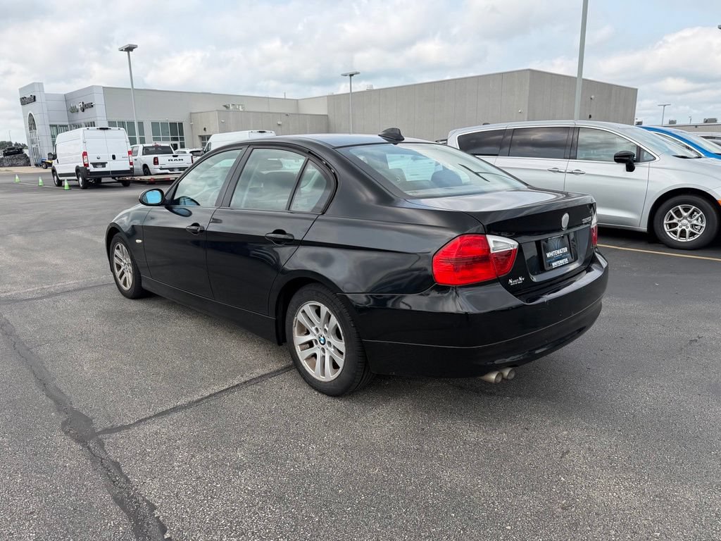 Used 2006 BMW 325i Sedan RWD image 17