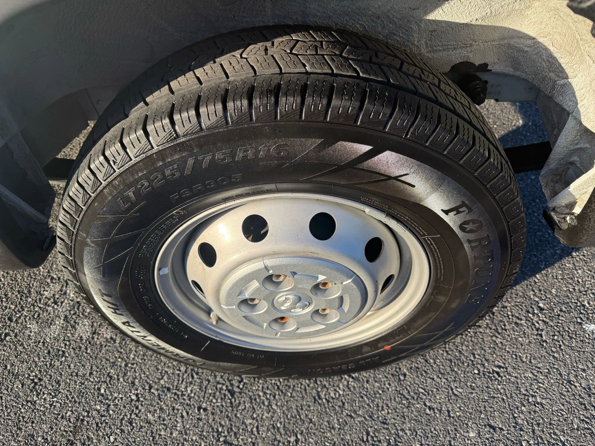 Used 2020 RAM ProMaster 2500 w/ Interior Convenience Group image 5