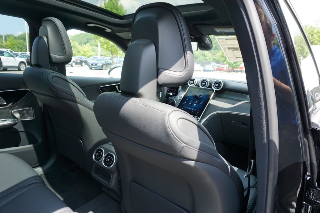 Certified 2025 Mercedes-Benz GLC 300 4MATIC image 59