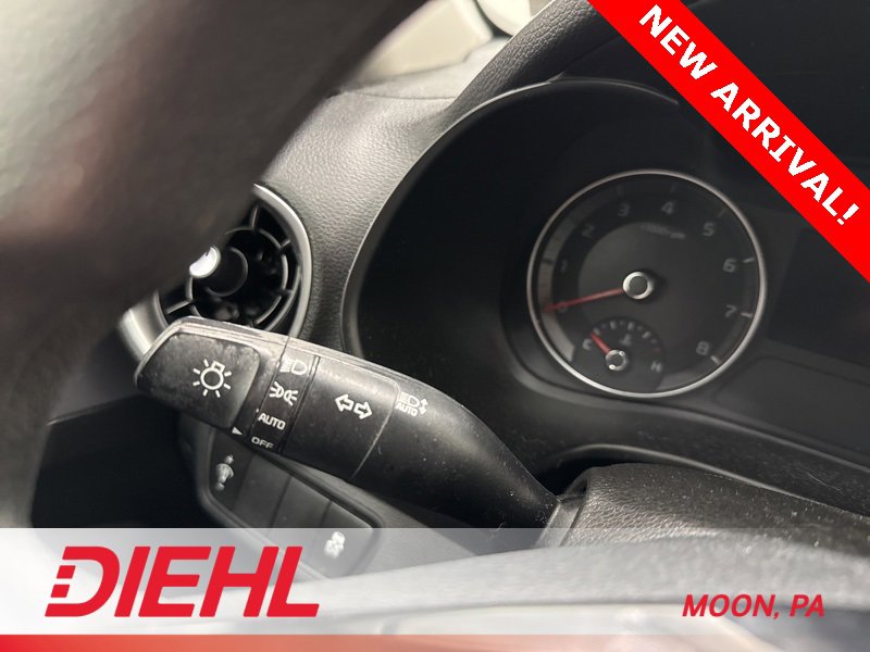 Used 2022 Kia Forte LXS image 19