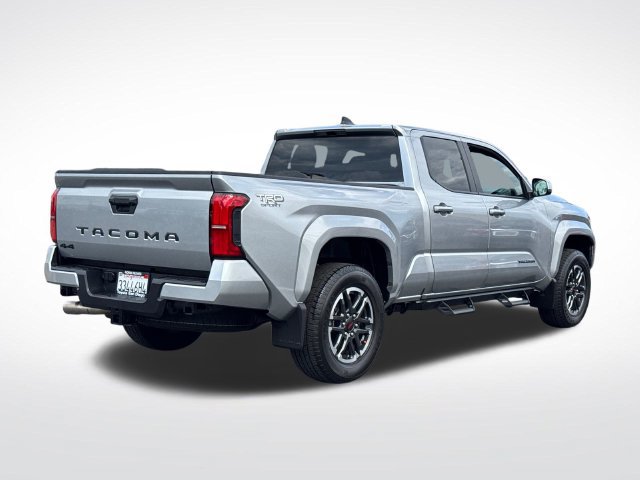 Used 2025 Toyota Tacoma TRD Sport AWD/4WD image 13