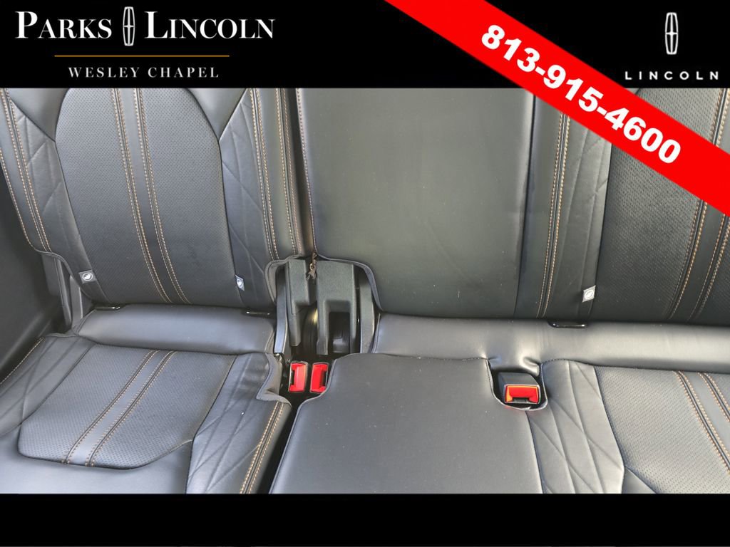 Used 2023 Ford Expedition Platinum image 15