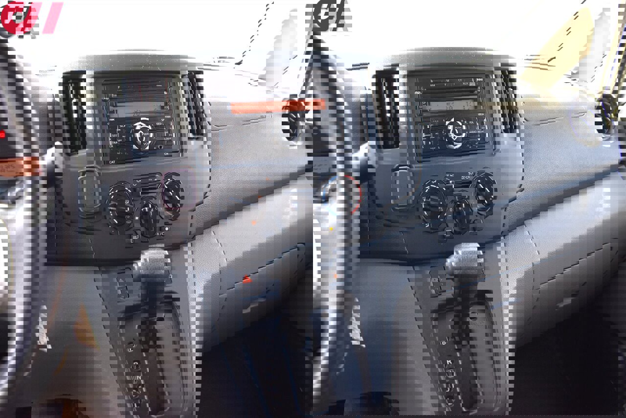 Used 2017 Chevrolet City Express LS w/ Appearance Package image 18