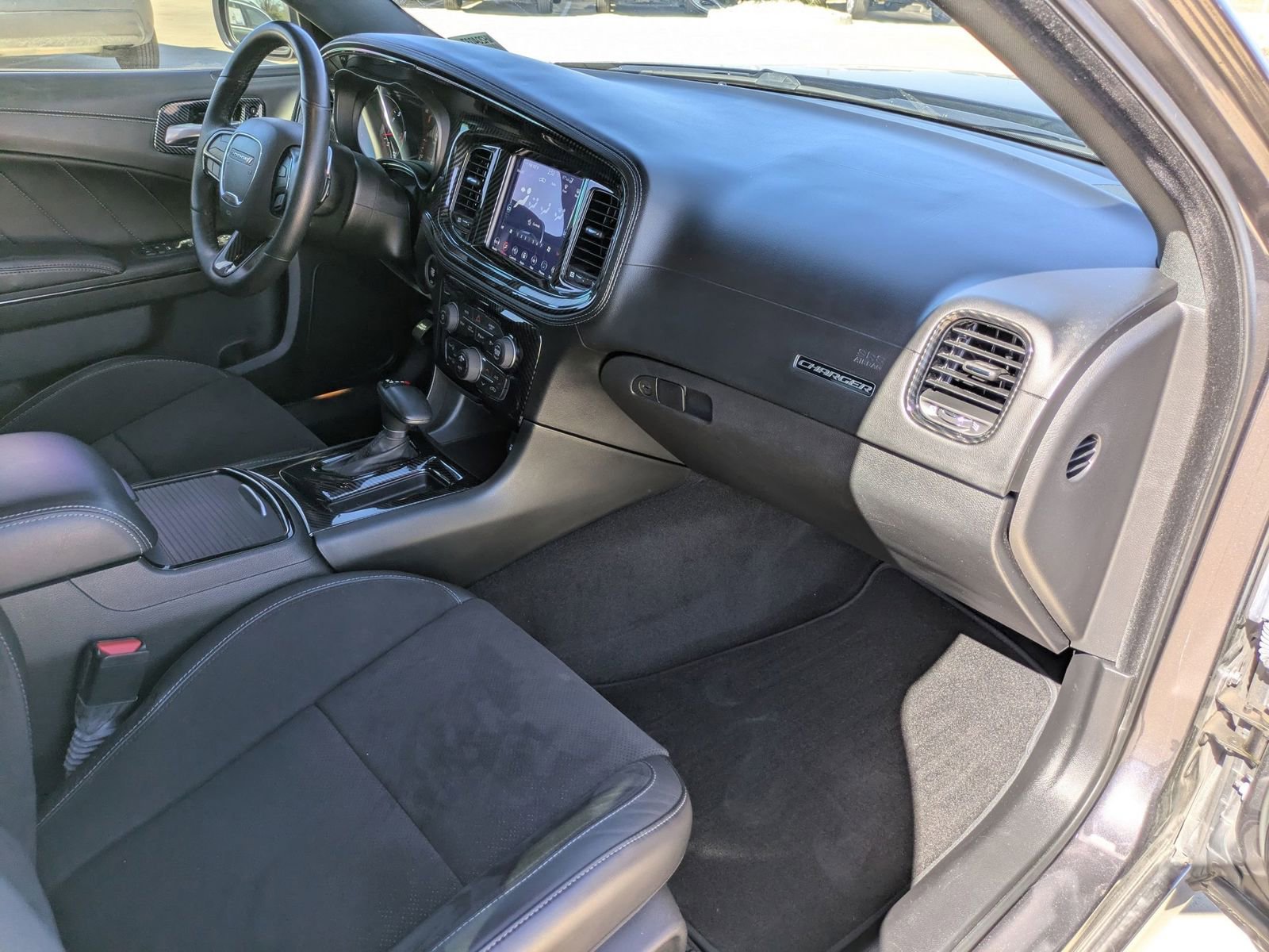 Certified 2022 Dodge Charger R/T w/ Plus Group image 28