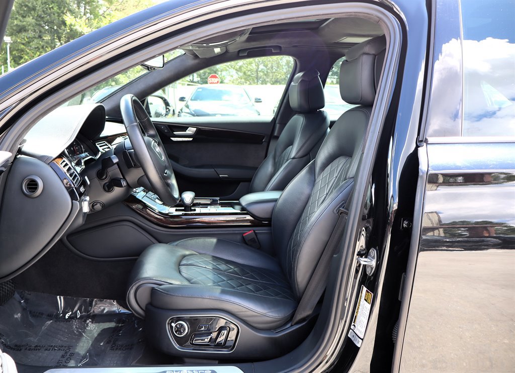 Used 2016 Audi A8 L TDI w/ Executive Package AWD/4WD image 15