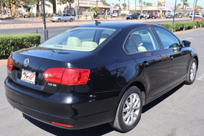 Used 2012 Volkswagen Jetta SE image 7