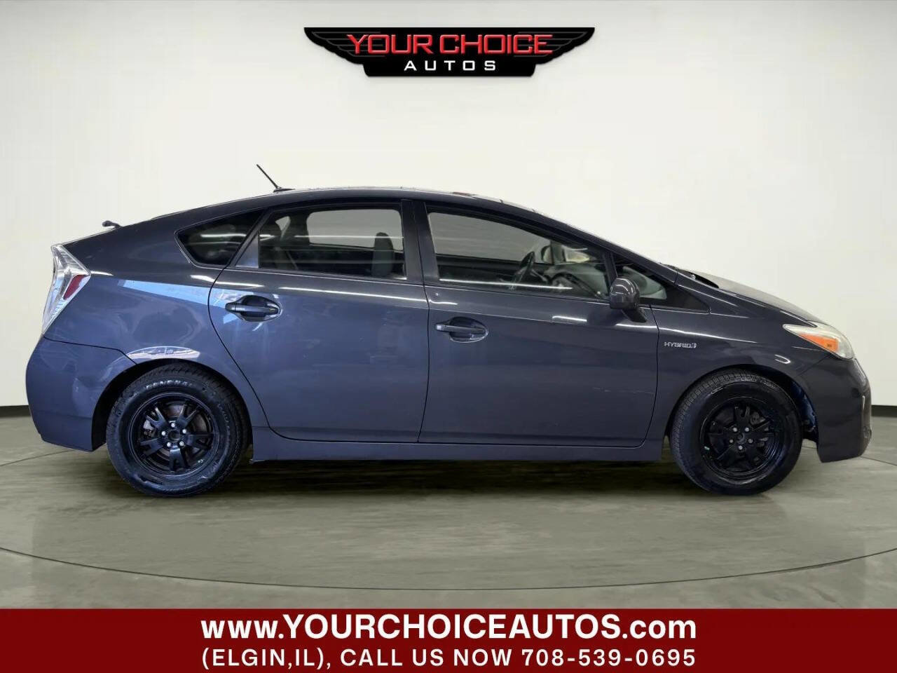 Used 2013 Toyota Prius Three w/ Solar Roof Pkg FWD image 8
