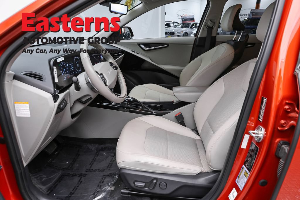 Used 2023 Kia Niro Wind w/ Wind Preserve Package FWD image 14
