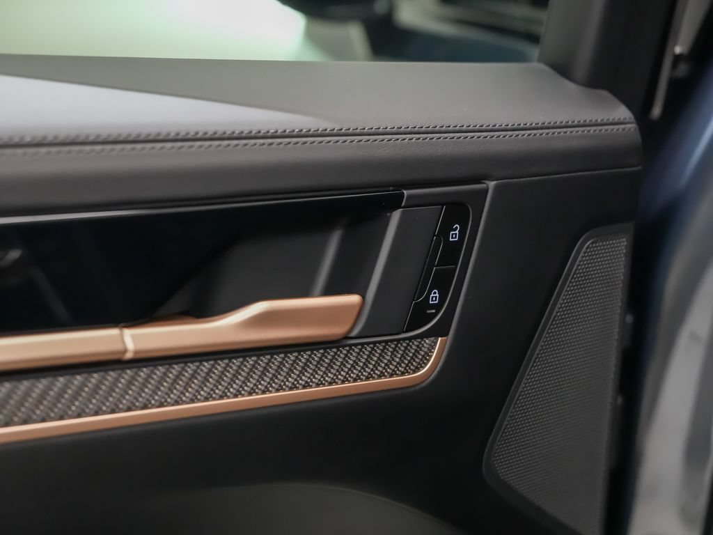 Certified 2026 Porsche Cayenne Turbo GT AWD/4WD image 15