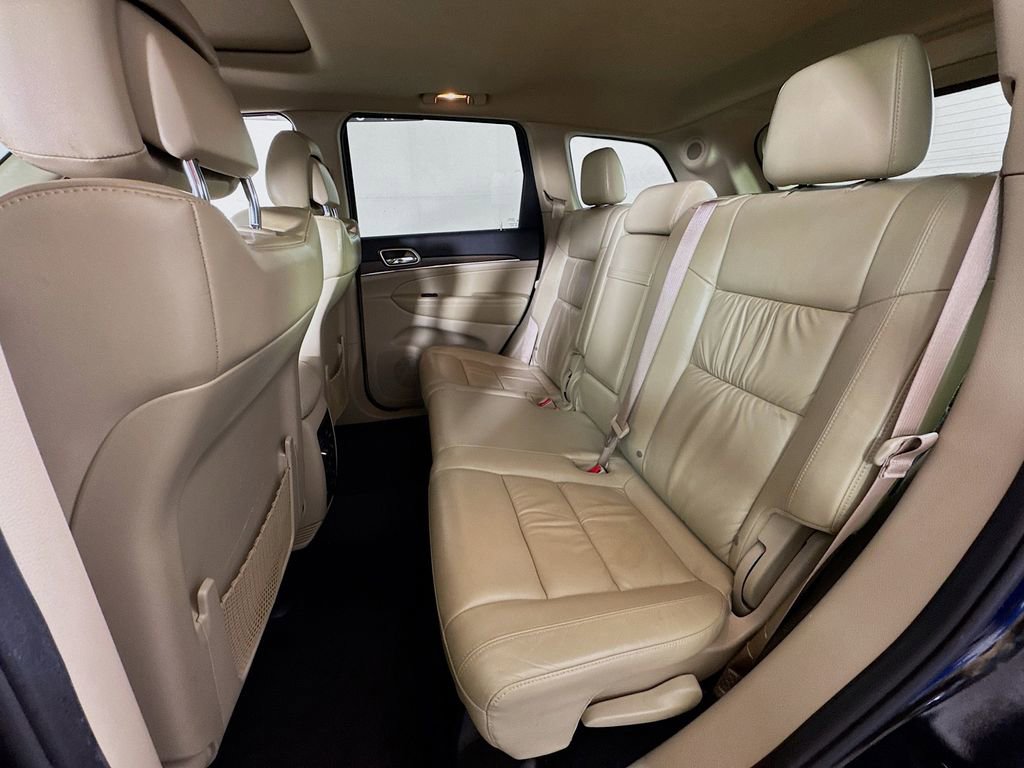 Used 2015 Jeep Grand Cherokee Limited image 25