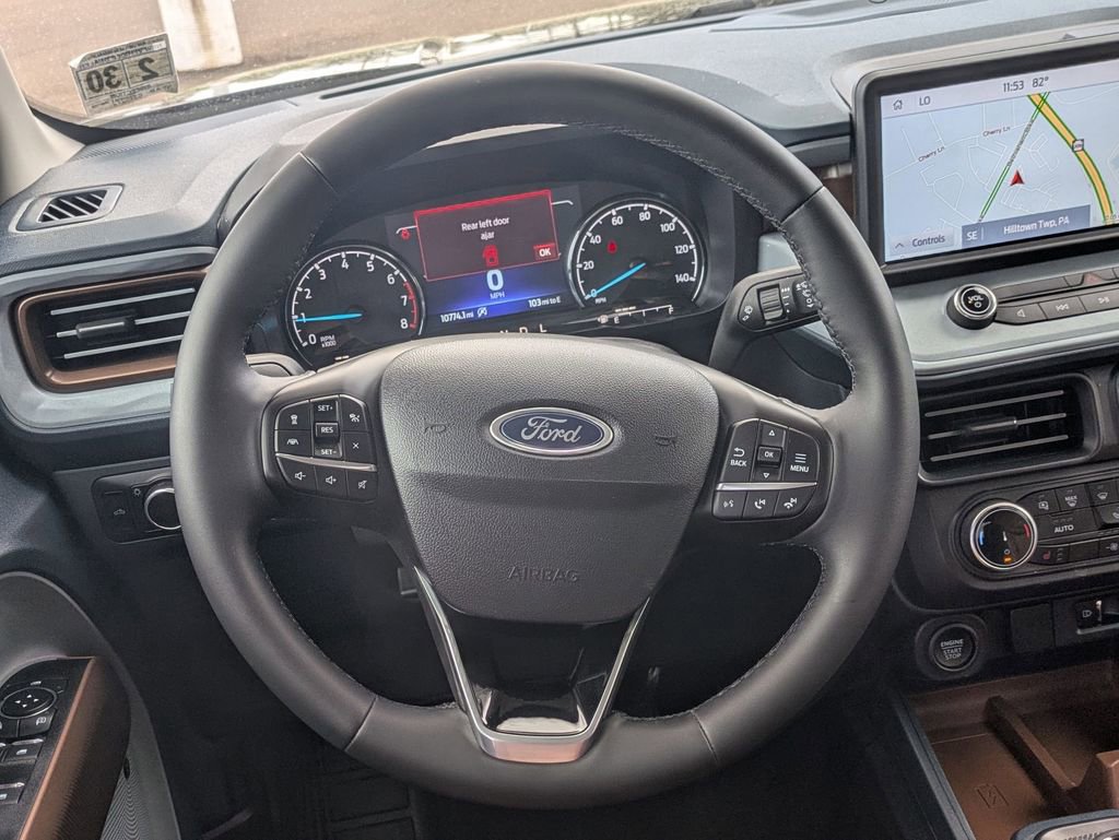 Used 2024 Ford Maverick Lariat image 12