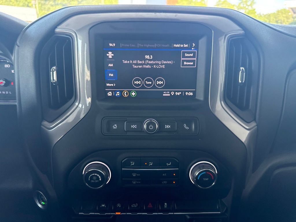 Used 2022 Chevrolet Silverado 1500 Custom AWD/4WD image 24