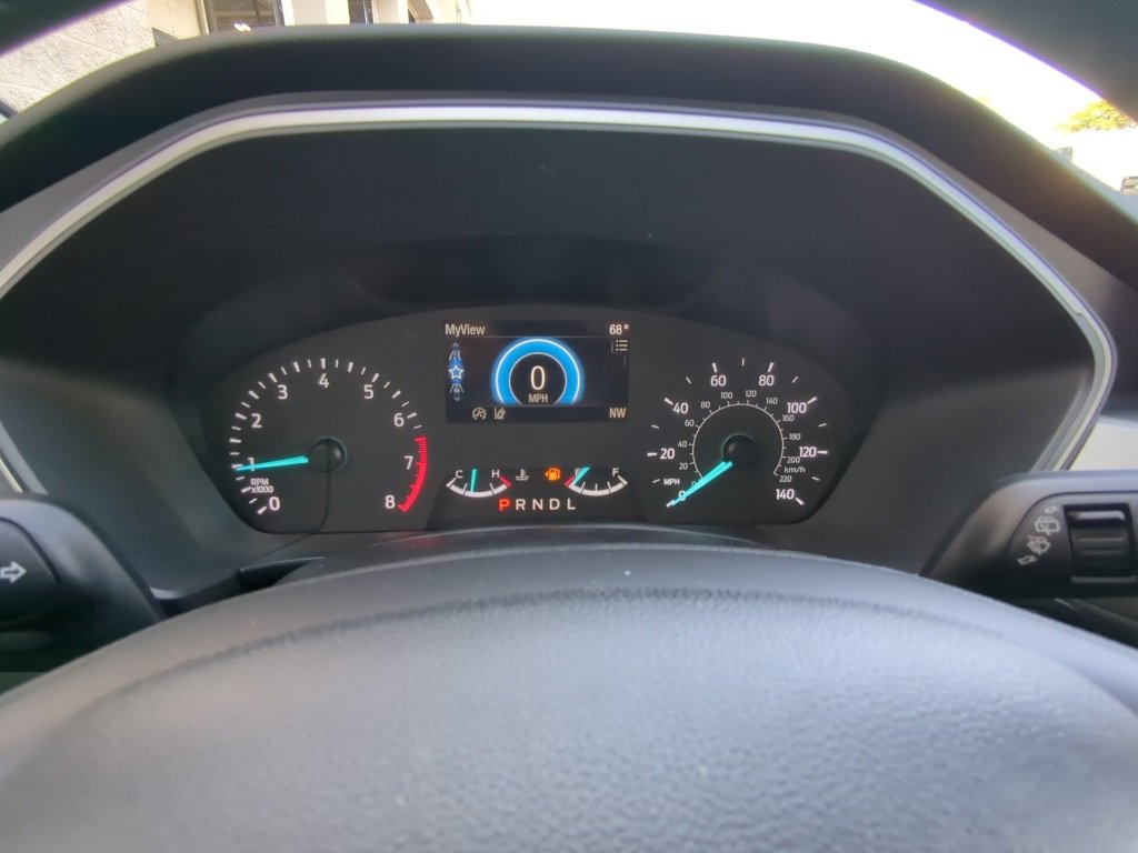 Used 2022 Ford Escape SE image 24
