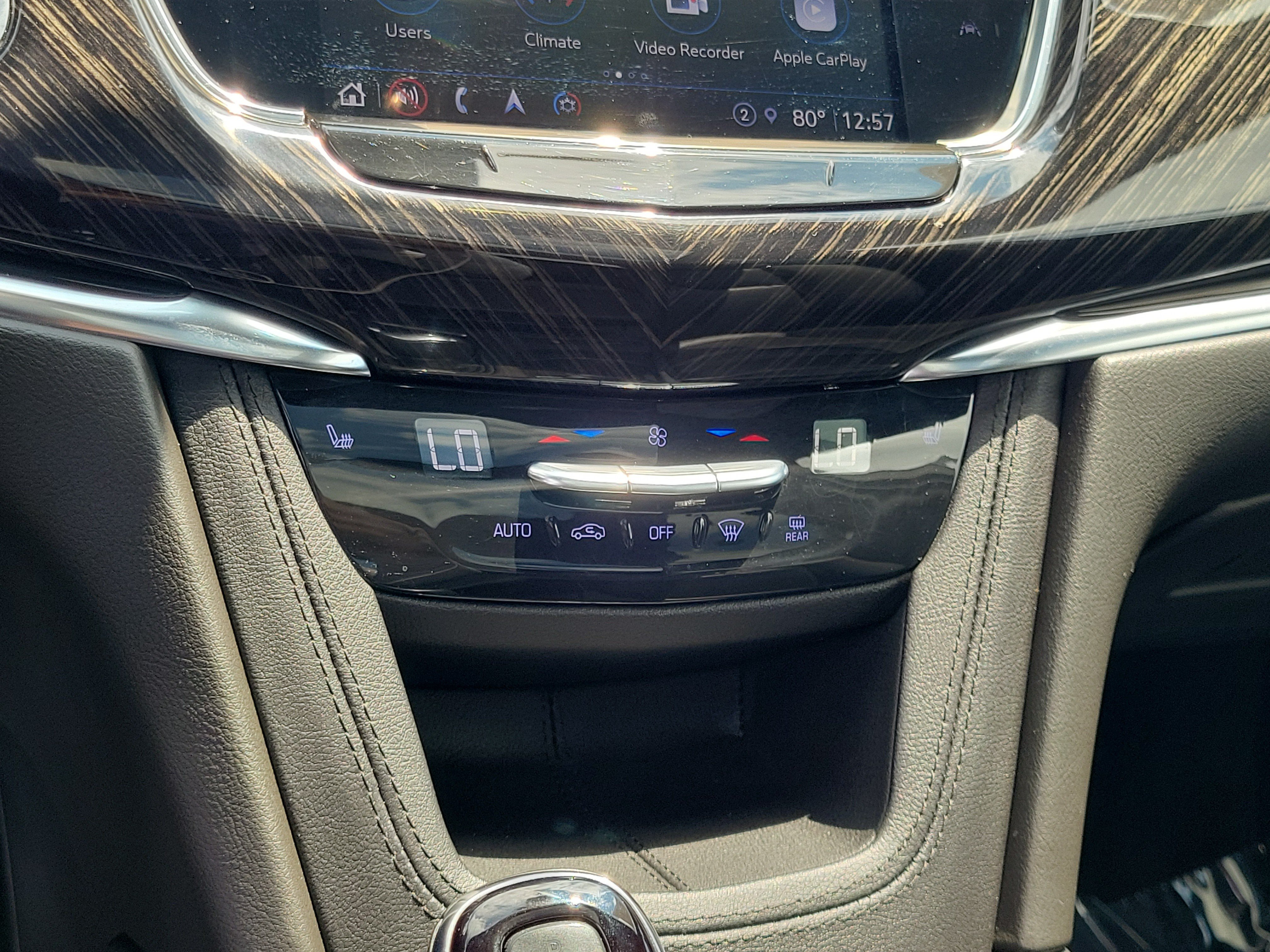 Used 2022 Cadillac XT6 Premium Luxury w/ Technology Package AWD/4WD image 27