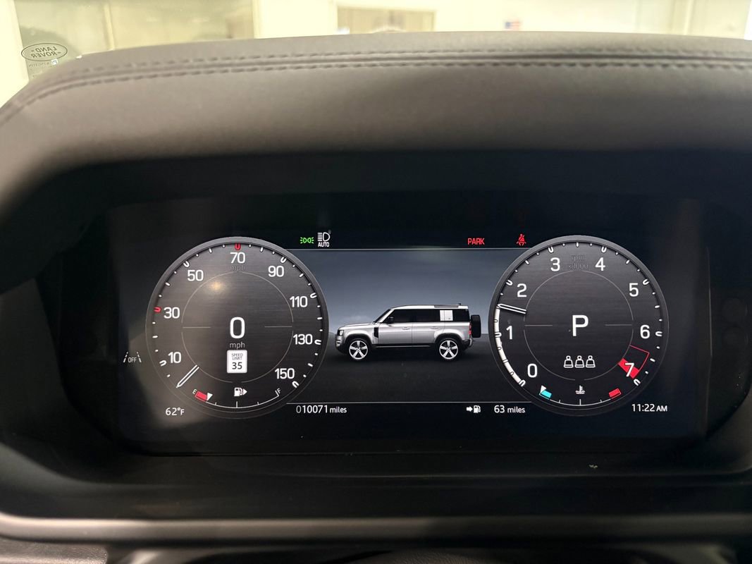 Used 2024 Land Rover Defender 110 S image 17