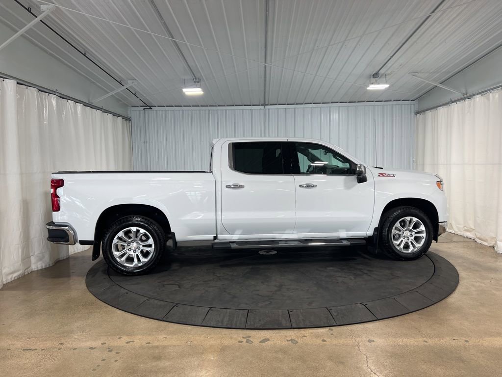 Certified 2024 Chevrolet Silverado 1500 LTZ AWD/4WD image 10